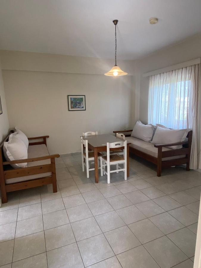 Poseidon Studios & Apartments Palaiochora Dış mekan fotoğraf