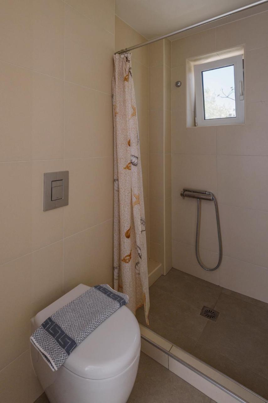 Poseidon Studios & Apartments Palaiochora Dış mekan fotoğraf
