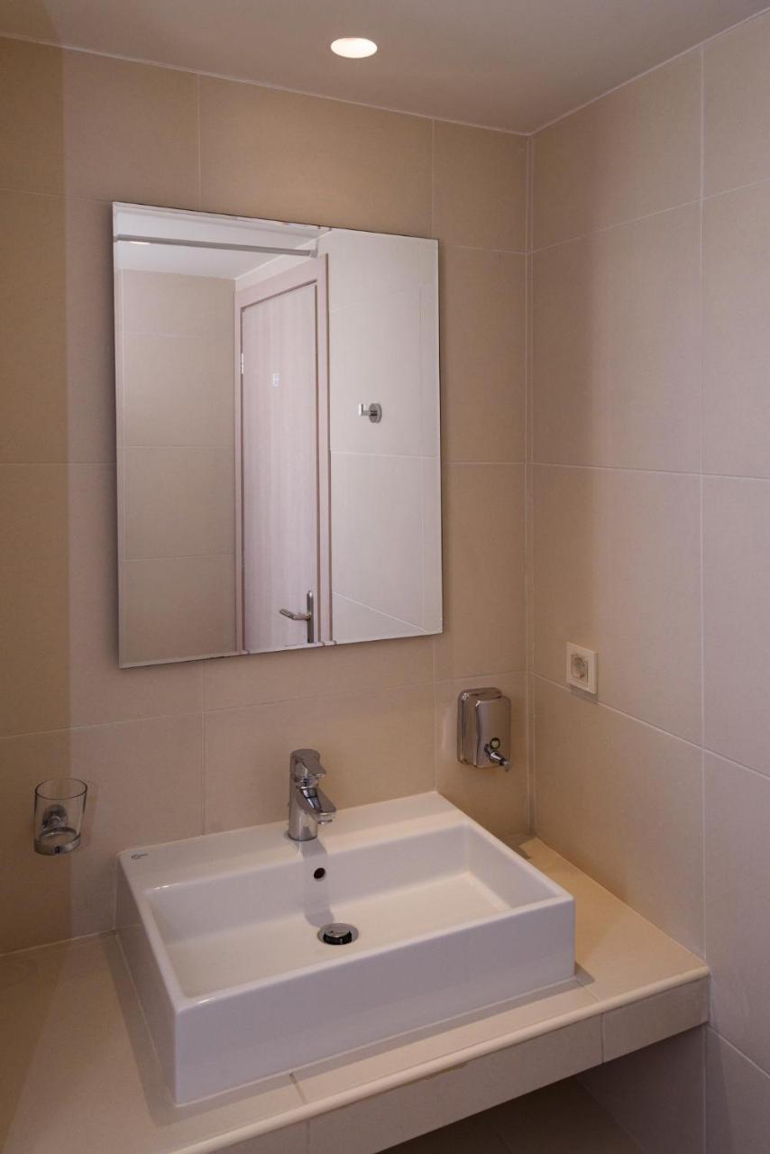 Poseidon Studios & Apartments Palaiochora Dış mekan fotoğraf