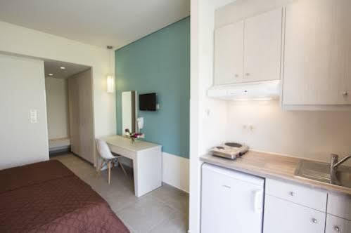 Poseidon Studios & Apartments Palaiochora Dış mekan fotoğraf